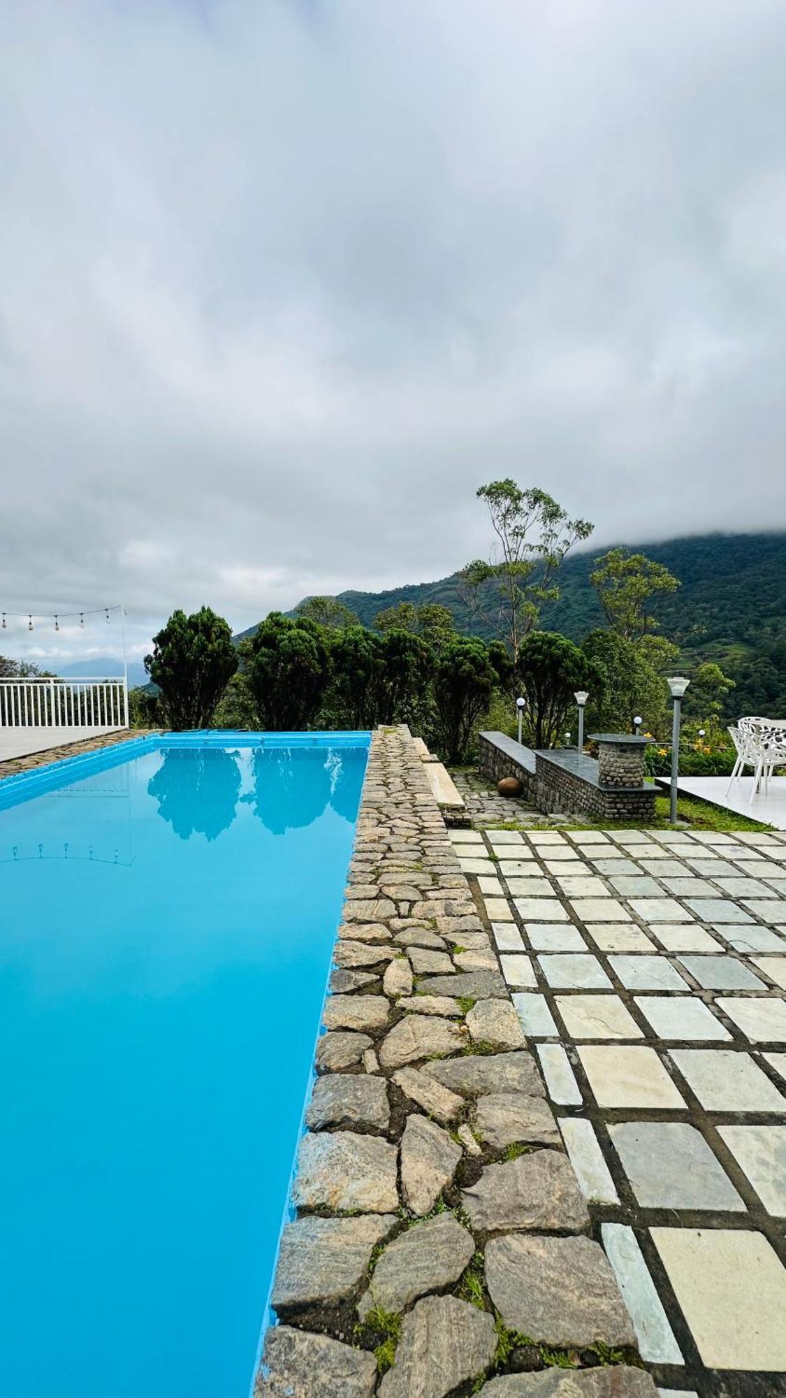 Wild Elephant Resort Kallar Vattiyar Exterior photo