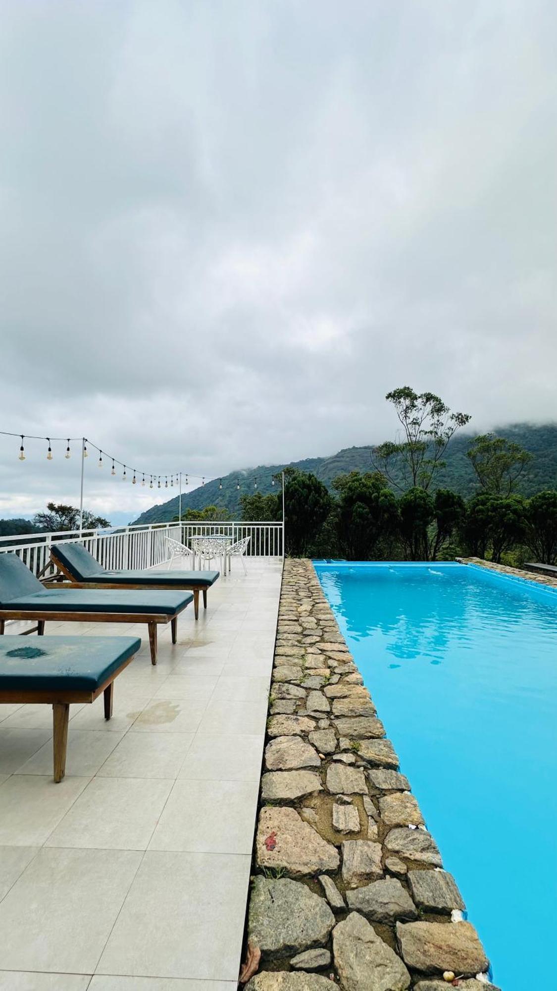 Wild Elephant Resort Kallar Vattiyar Exterior photo